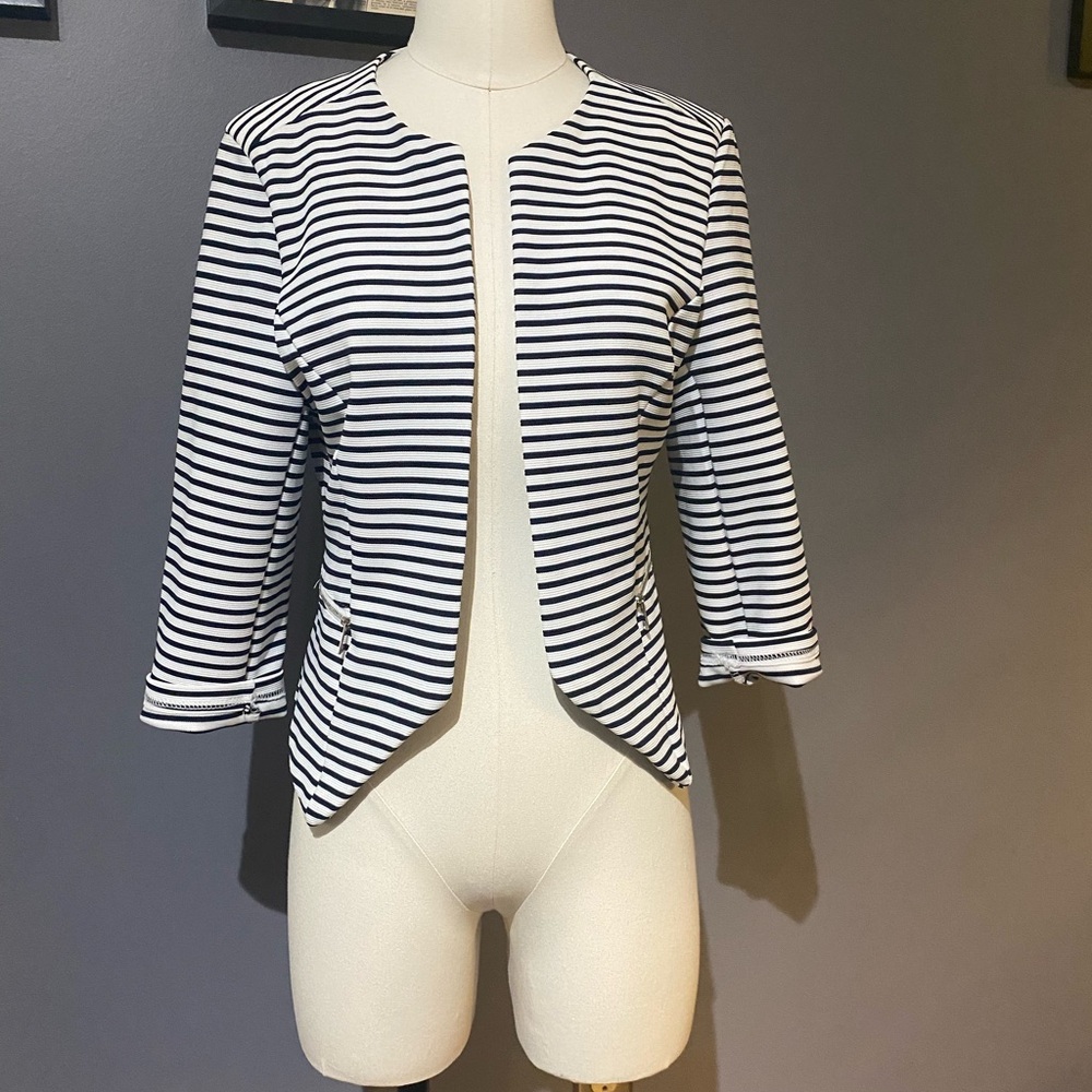 Papillon Blanc Black and White Striped Blazer